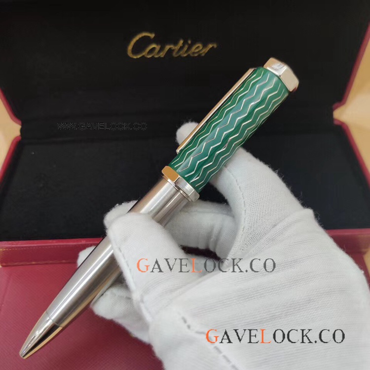 High Quality Cartier Santos Dumont De Ballpoint Pen Green Pen High Quality Cartier Santos Dumont De Ballpoint Pen Green Pen
